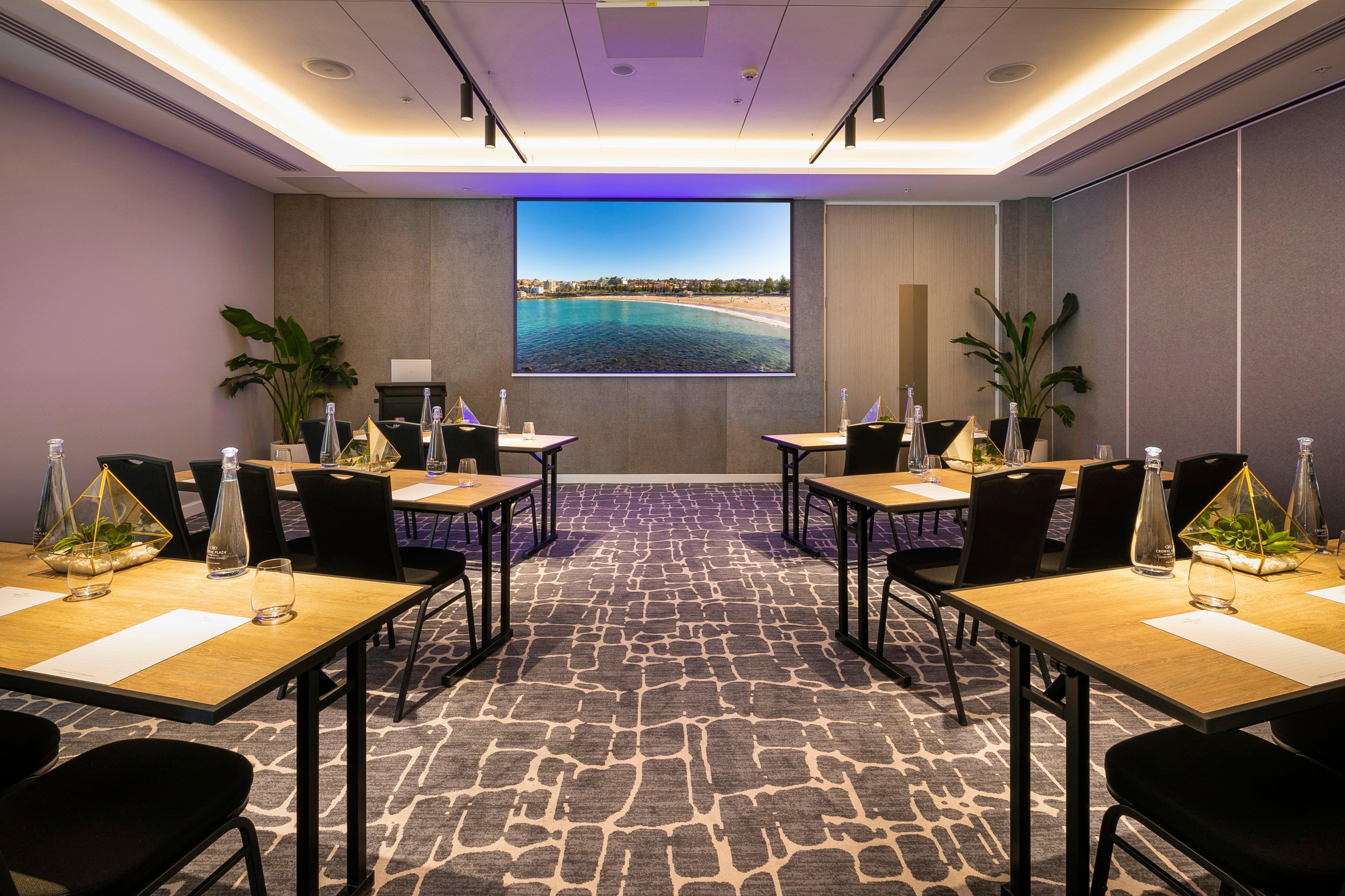 Crowne Plaza Sydney By Ihg Hotel 4*